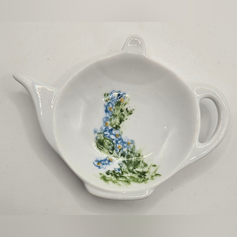 Vintage Carol McInnis Hand Painted White Ceramic Forget-Me-Not Teabag Holder